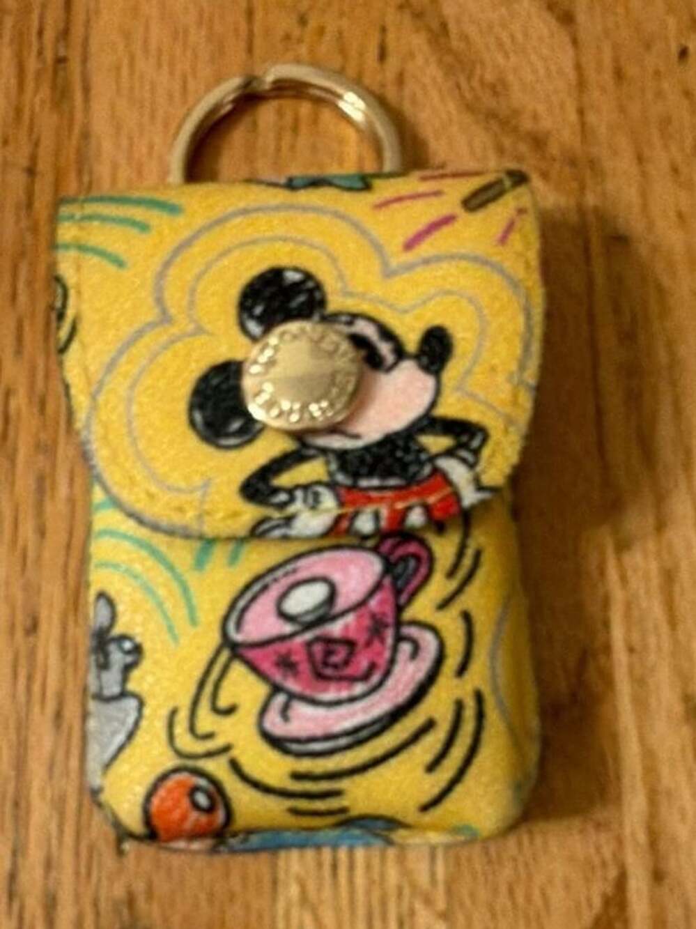Dooney & Bourke Disney Sketch Key Fob Card Case Yellow
